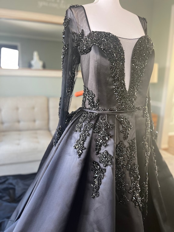 Ciji Black Rhinestone Applique Wedding Dress: 2-in-1 Duchess Satin Gown  With Removable Skirt - Etsy
