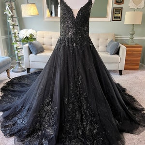 Kristina Black Wedding dress,Ballgown Wedding Dress, Gothic Wedding Dress, Black Bridal Gown, V neckline wedding dress, Lace wedding dress image 10