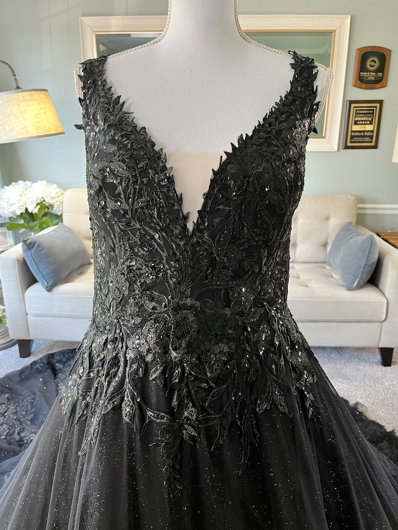 Kristina Black Wedding dress,Ballgown Wedding Dress, Gothic Wedding Dress, Black Bridal Gown, V neckline wedding dress, Lace wedding dress image 8