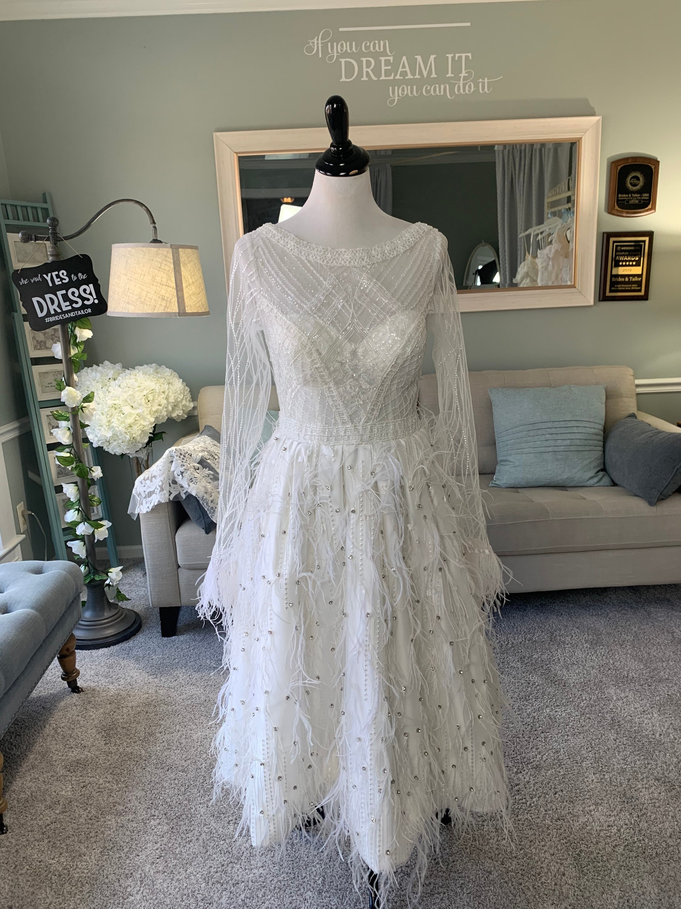 Lace and clearance feather wedding dress