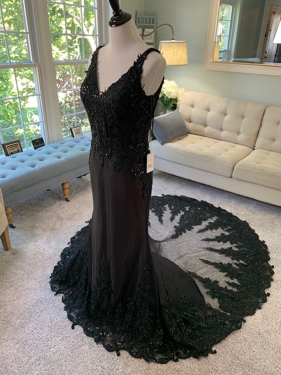 Tara Black Lace Wedding Dress: Gothic A-Line Bridal Gown