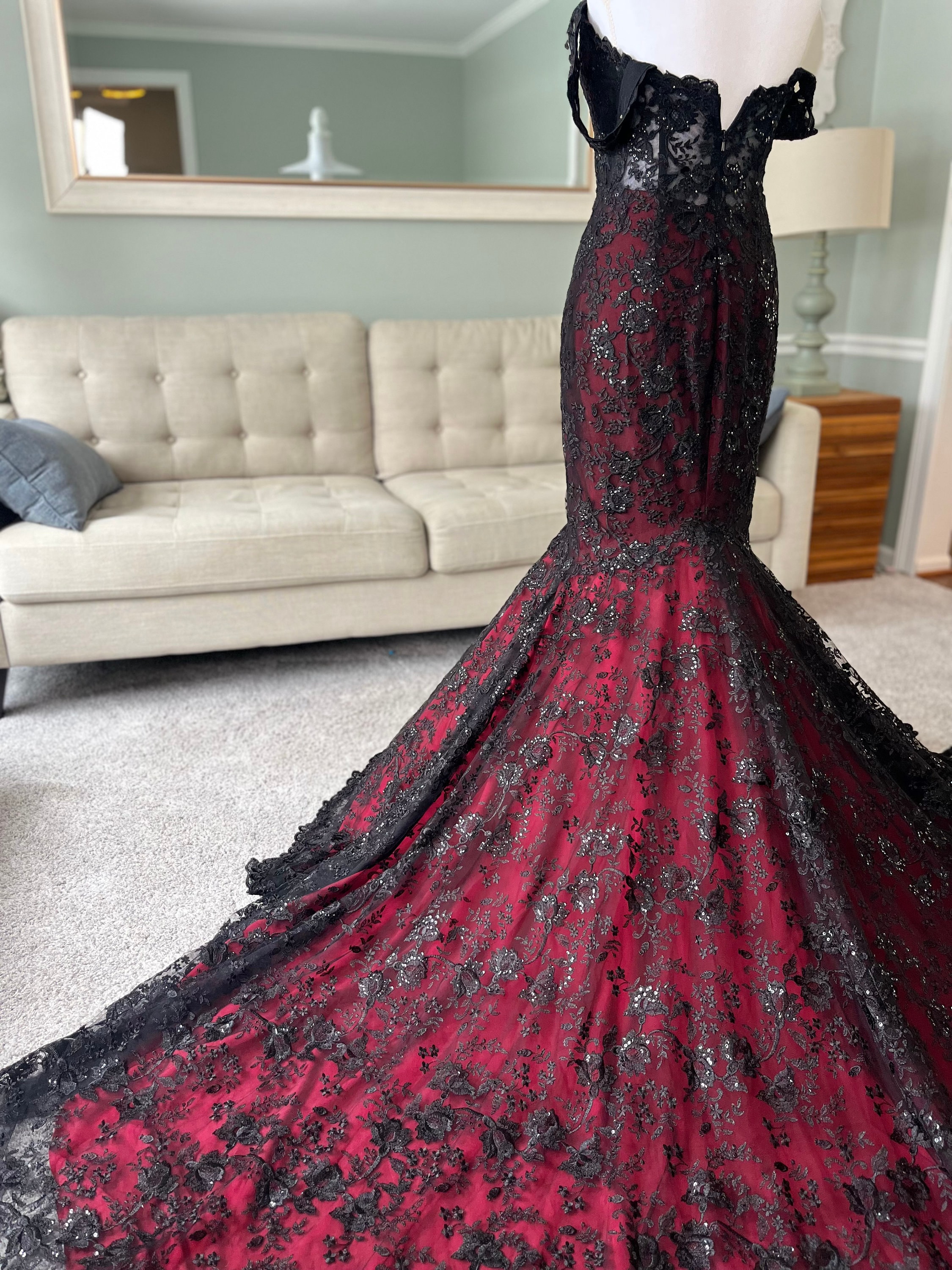 red and black mermaid wedding dresses Vintage Red and Black Mermaid Gothic Wedding Dresses Strapless Sweetheart Lace Tulle Colorful Colored Bridal Gown