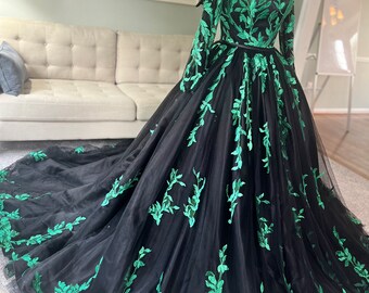 Mathariel Black Wedding Dress: Green Lace, Forest Theme, Removable Skirt