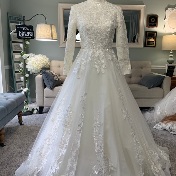 Simon Modest Wedding Dress/ Hijab Wedding Dress / Hijab Friendly Wedding Dress /Long Sleeves Wedding Dress