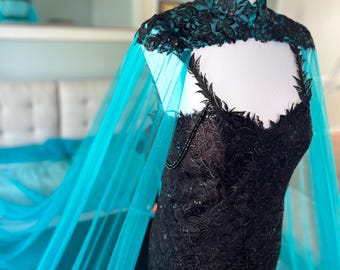 black and teal lace dress Satin and lace maxi dress with cutouts Color: Turquoise /Black RASARIO Online Boutique 40 (FR) / Turquoise /Black