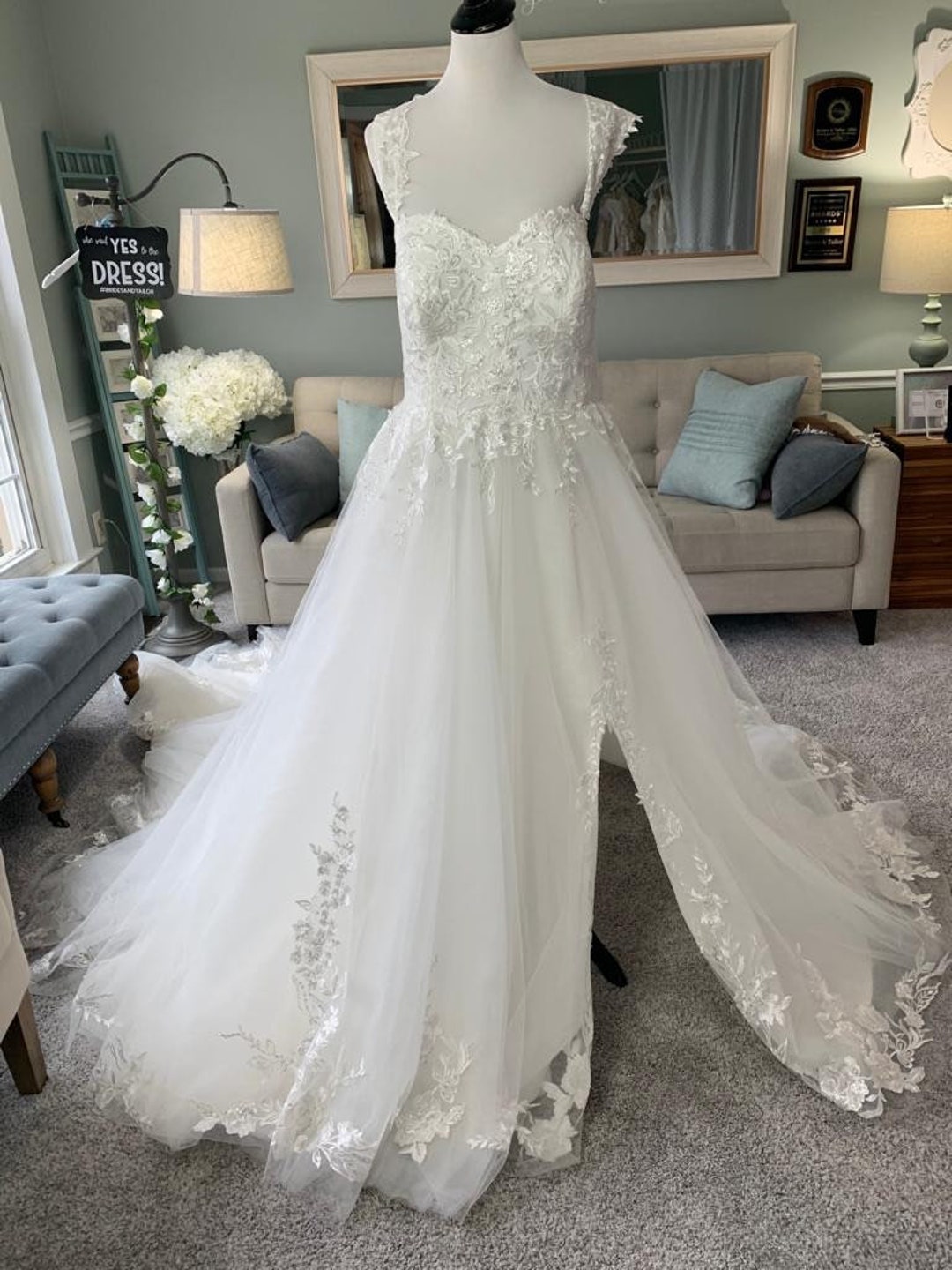 Custom Floral Wedding Dress by Brides & Tailor - Etsy