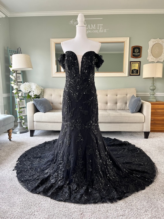 Star Black Wedding Dress: Fit and Flare Gothic Bridal Gown Star Black Wedding Dress: Fit and Flare Gothic Bridal Gown