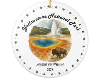 Ornamento in ceramica del Parco Nazionale di Yellowstone raffigurante un geyser e un bisonte / Souvenir delle vacanze 2026