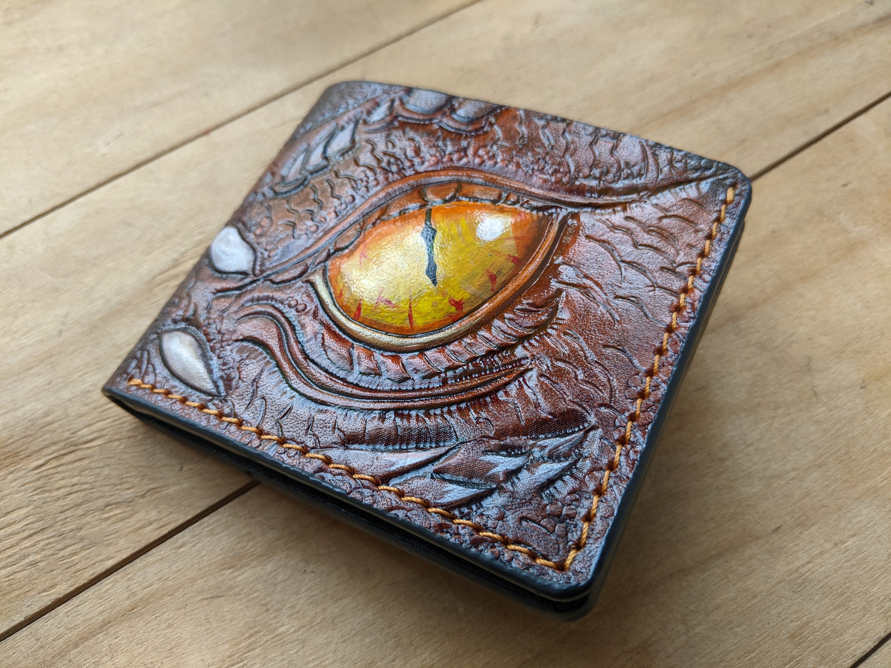  Men's 3D Genuine Leather Wallet, Hand-Carved, Hand-Painted,  Leather Carving, Custom wallet, Personalized wallet, Dragon wallet, Fire  Dragon : Handmade Products