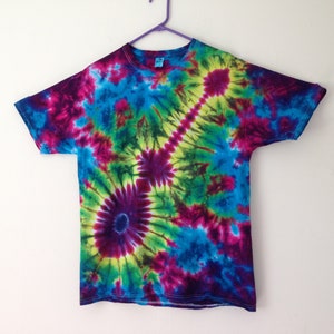 Tie Dye Guitar Tee Shirt one of a kind hand dyed rock concert air guitar T-Shirt size L