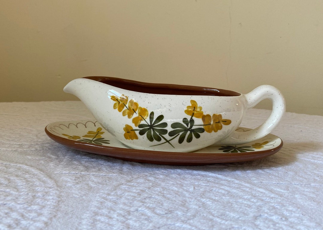 Stangl Golden Blossom Gravy Boat and Underplate Hand Painted Yellow