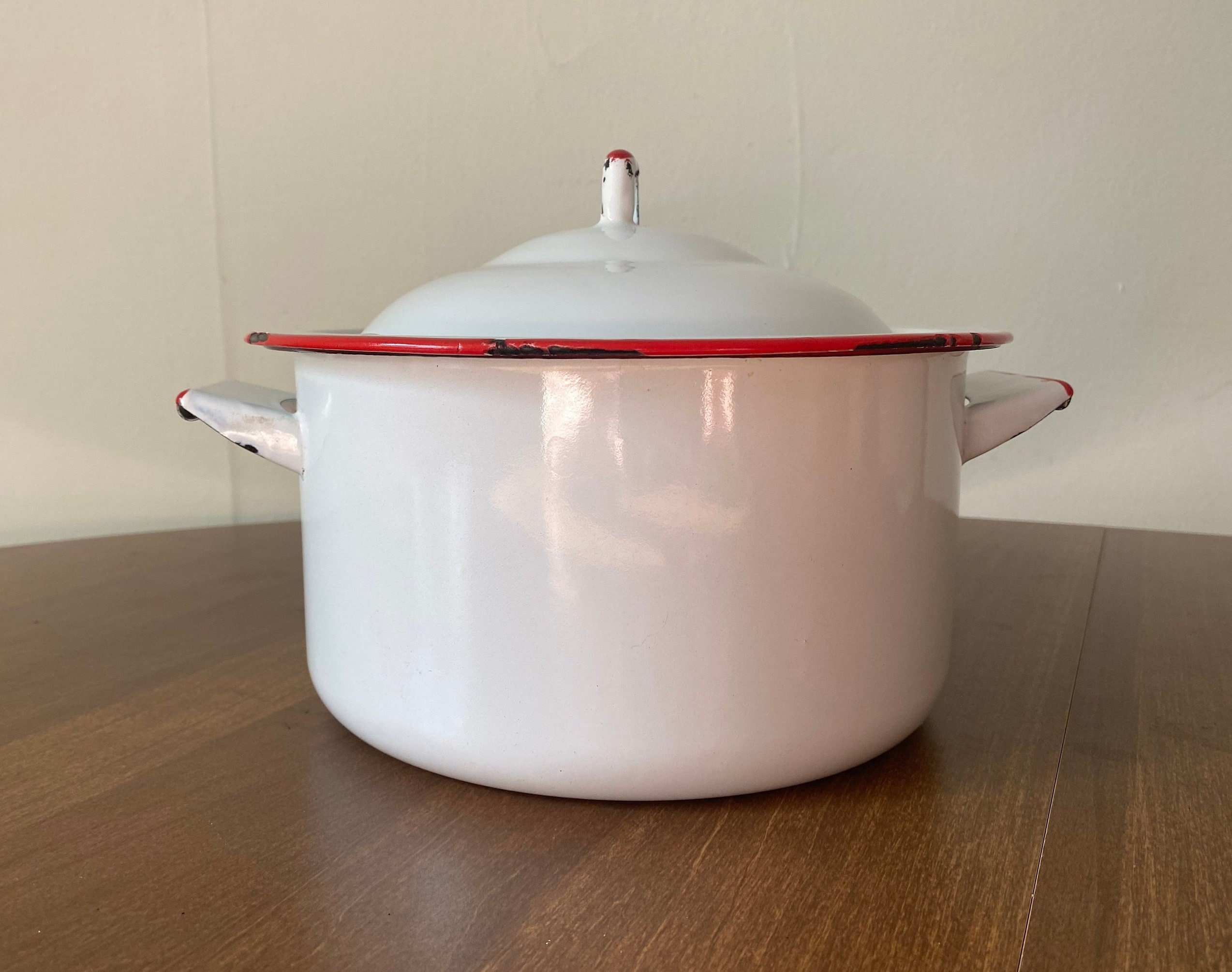 Enamel Cookware 3 Quart Stock Pot Dutch Oven Saucepan Vintage Distressed  White With Red Rim Round Enamelware Cooking Pan With Lid 