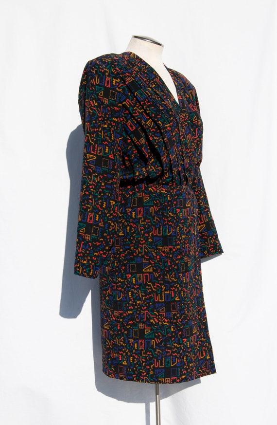 Chloe Vintage 1980's Geometric Patterned Silk Ple… - image 3