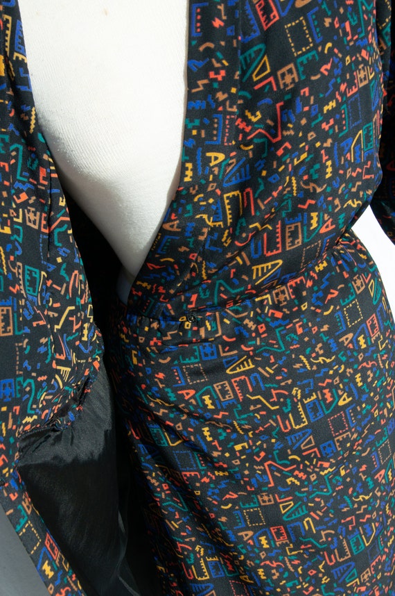 Chloe Vintage 1980's Geometric Patterned Silk Ple… - image 7