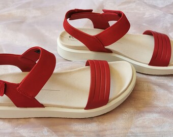 Ecco Flow Chilli Red soft leather sandals new, size EU 42