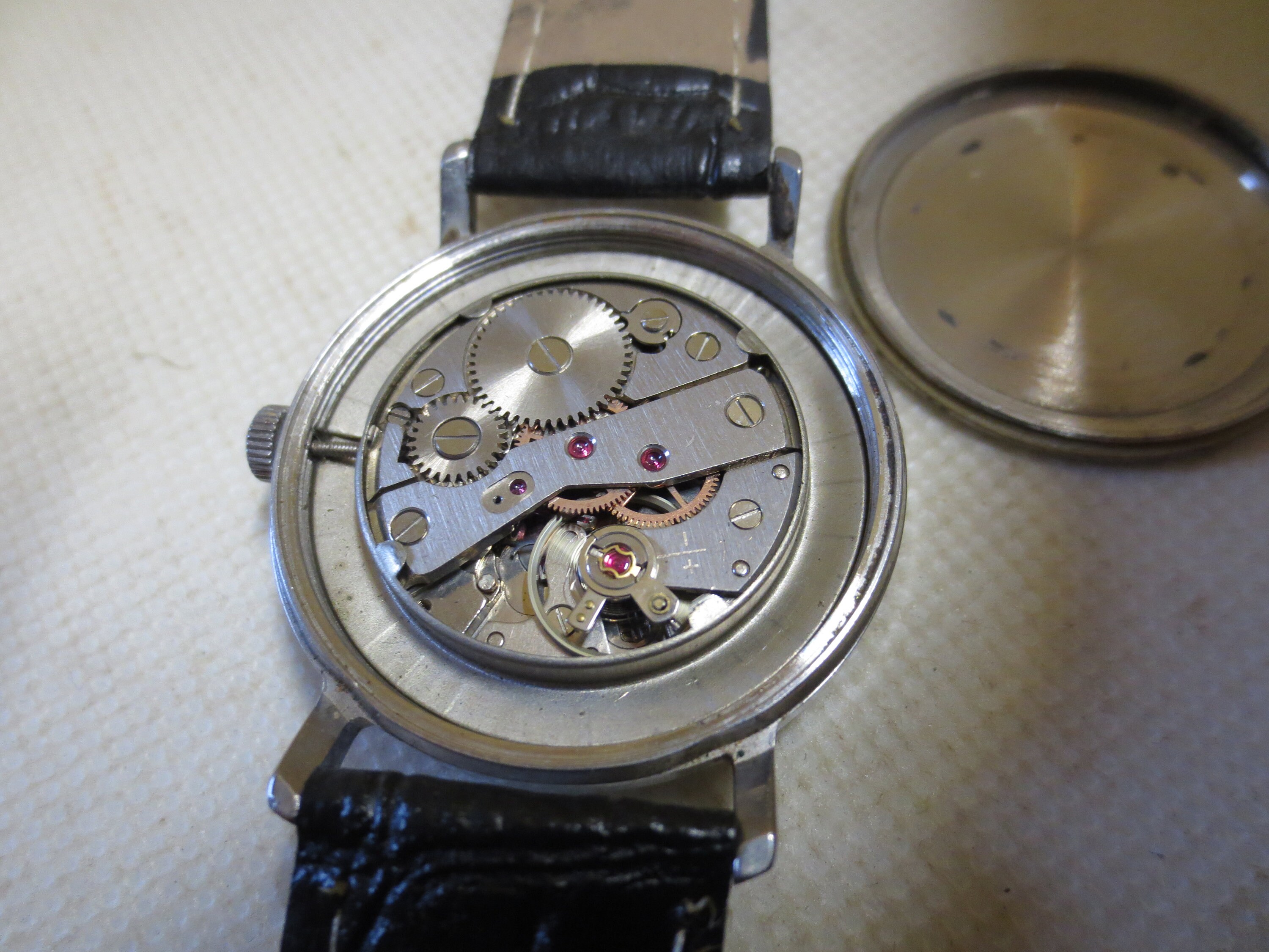 Montre Bracelet Mécanique Pour Femme Elves – Occasion, Parfaite Pour Un Look Vintage Et élégant