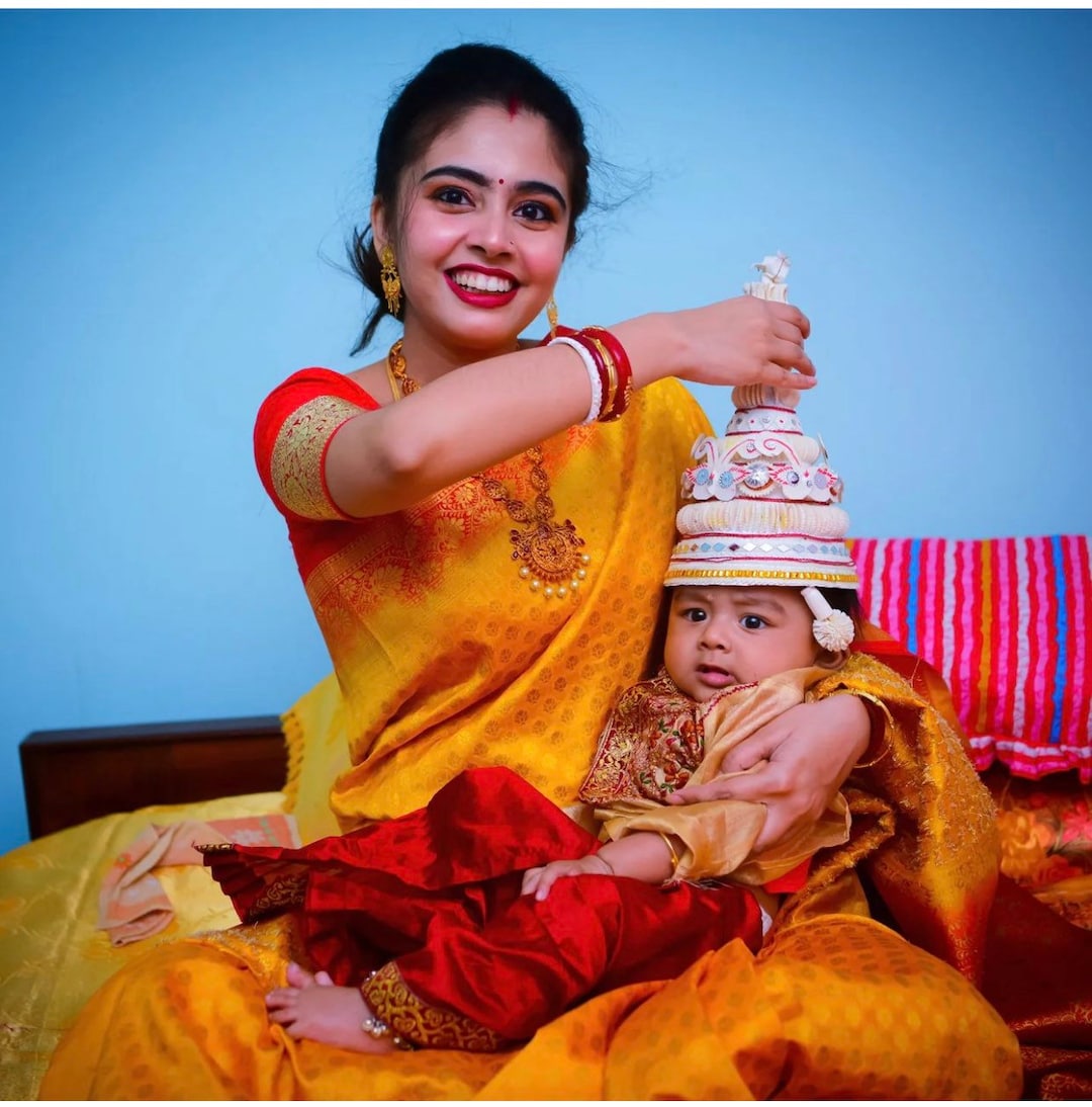 Pin by Ashok Katta on Indian mother and child | Beautiful women pictures,  Indian beauty saree, Half saree designs