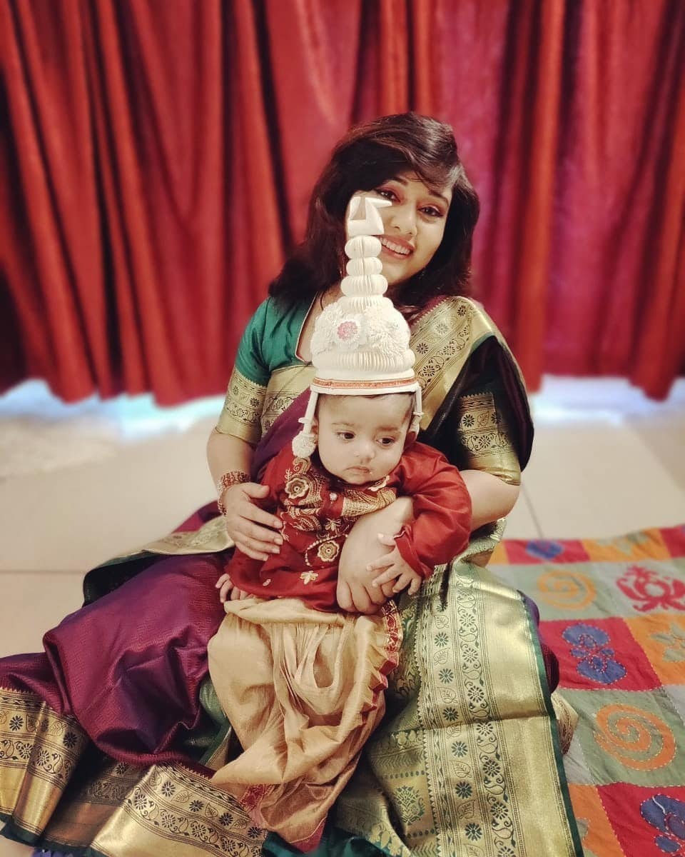 Annaprashan Photos + Annaprashan Photography + Rice Ceremony Photography In  kolkata | Ceremony, Bengali bridal makeup, Family photos with baby