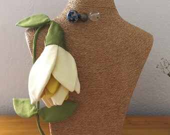 Floral brooch inspired by the tulip fashion accessory for women