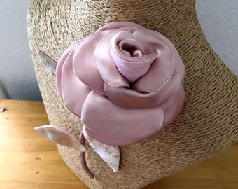 Rose inspired floral jewelry brooch fashion accessory for women