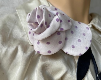 Floral brooch inspired by the silk rose