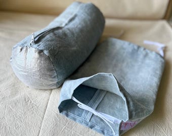 LAVENDER CUSHION in indigo-dyed linen