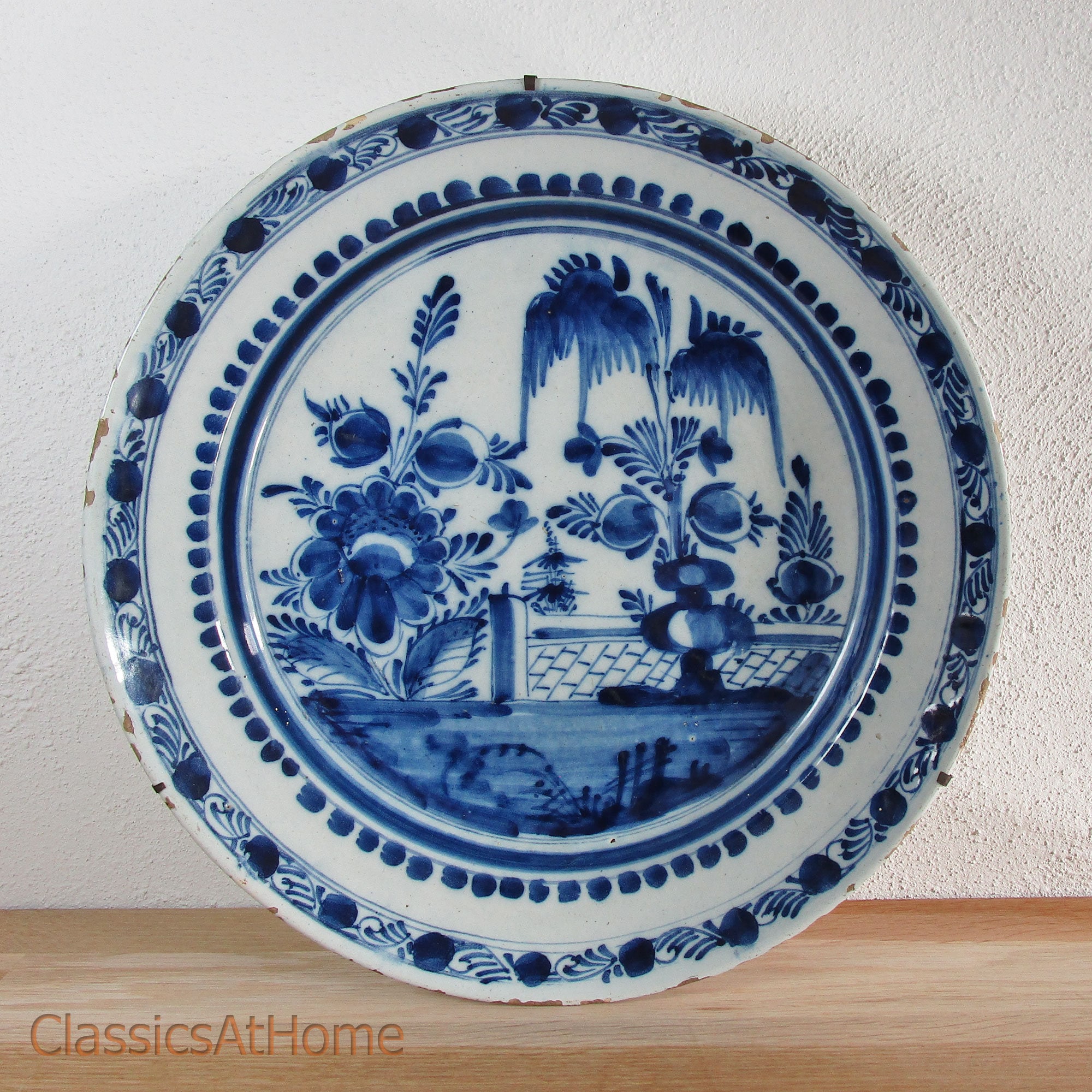 18th century - DELFT BLUE and White CHARGER with Chinese Garden - 35 cm / 13.7 inch - Antique Dutch Delftware
