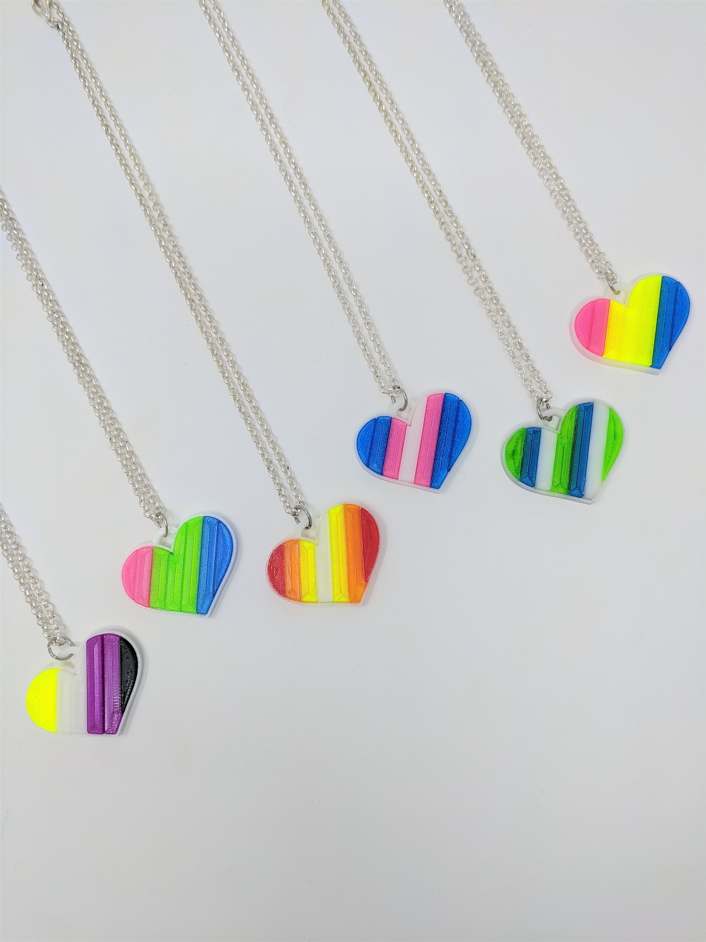■VINTAGE HOLLYWOOD■ Colorful Heart Necklace VH2313NE008B MUSINSA | VINTAGE HOLLYWOOD Colorful Heart Necklace_VH2313NE008B