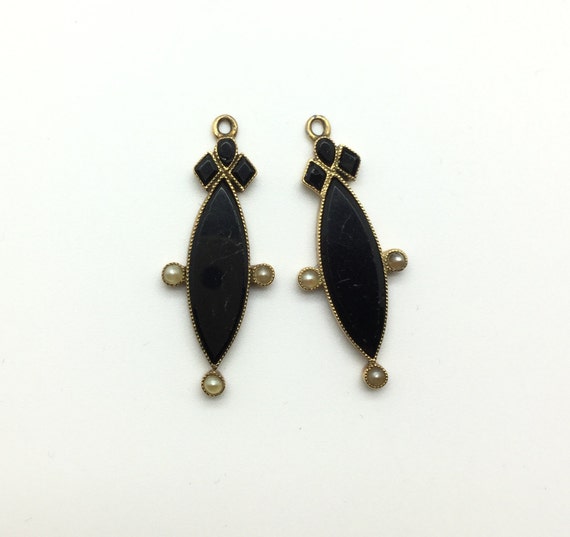 Victorian Pearl and Onyx Day / Night Earrings - image 5