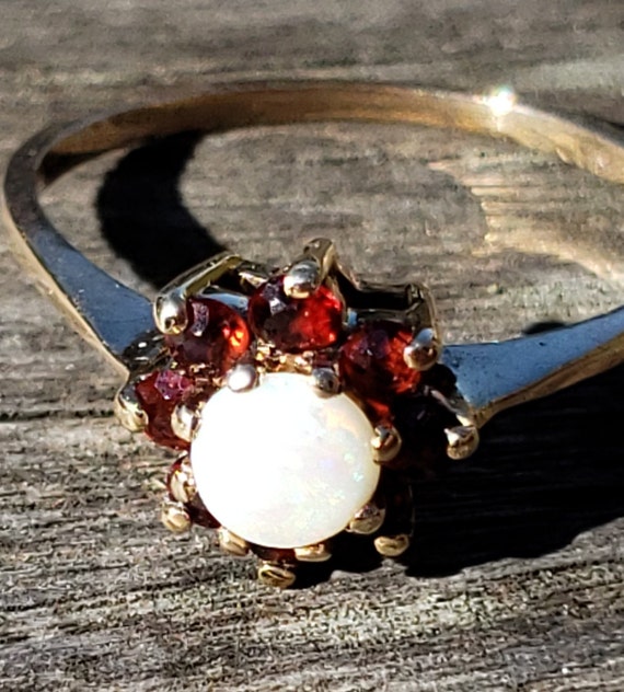 Vintage Garnet and Opal Ring / Natural White Opal… - image 2
