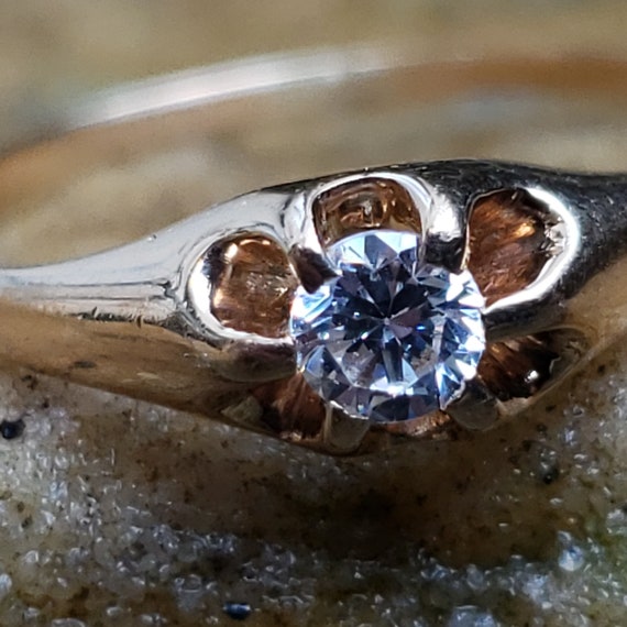 Antique Diamond Solitaire in Buttercup Setting / … - image 2