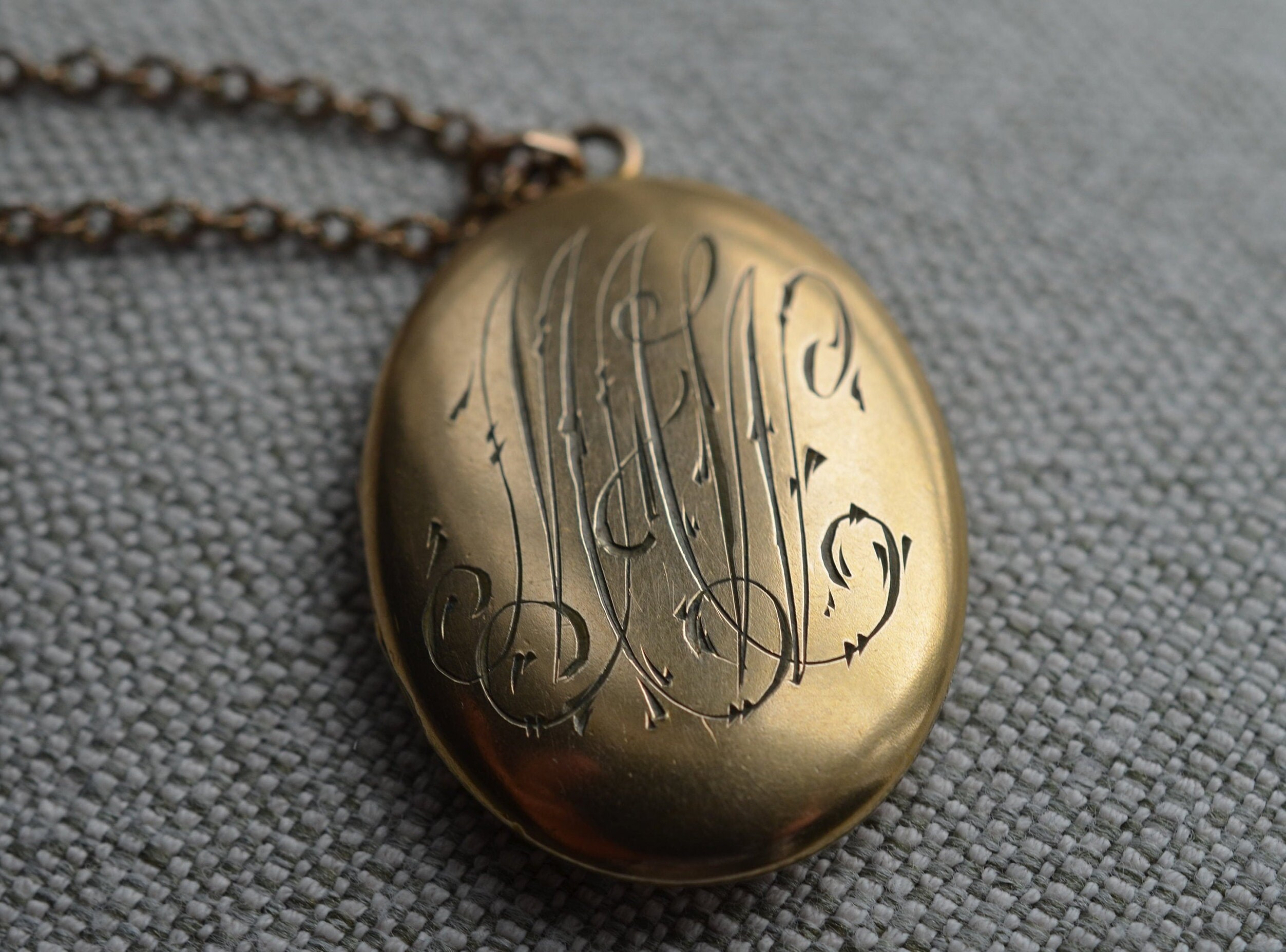 Sale - Antique Monogrammed Locket - Edwardian Era Gold Filled Engraved FSL Letters Necklace - Circa 1910s Photograph Keepsake Fob Jewelry No Chain