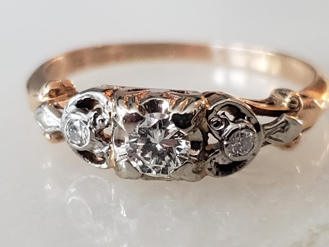 Vintage Diamond Engagement Ring / Diamond Three Stone Vintage Deco ...