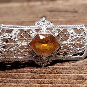 1930s Vintage Brooch / Glass Costume Brooch / Orange Glass Filigree Brooch