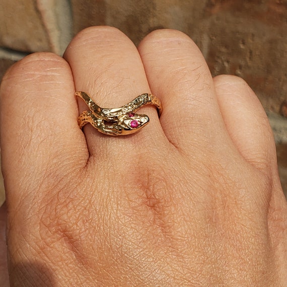 Snake Ring / Serpent Ring / Synthetic Ruby Snake … - image 9