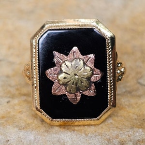 Anillo eduardiano de ónix y oro / Anillo de declaración de ónix floral
