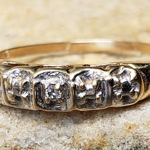 Illusion Set Diamond Band / Vintage Wedding Band / Art Deco Illusion Set Diamond Ring