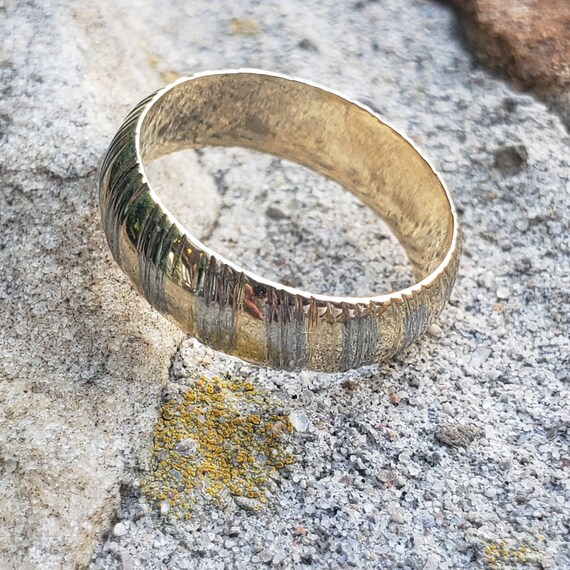 Gold Patterned Band / Two Tone Patterned Wedding … - image 9