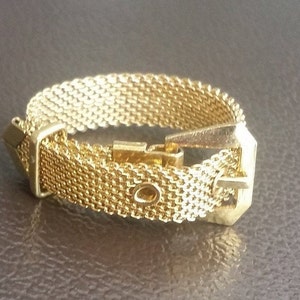 Gold Tone Buckle Ring / Buckle Ring / Adjustable Belt Ring / Costume Jewellery / Belt, Buckle or Garter Ring