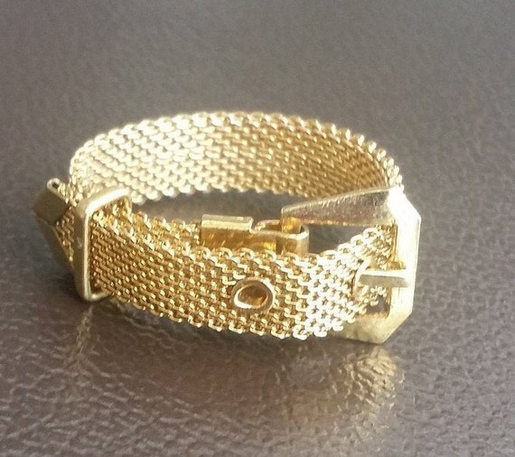 Buckle__ring_SILVER_600x600_cr