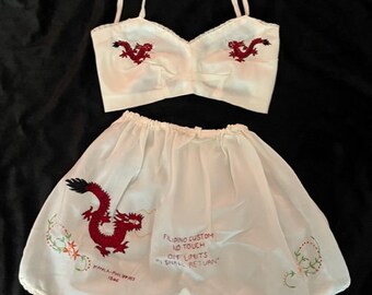 RARE 1940's WWII Novelty Lingerie Souvenir Set Do Not Touch Dragon Design Nylon Philippines