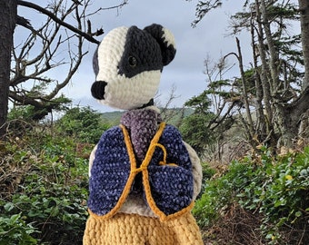 Amigurumi Badger Crochet Pattern: Sir Brock, Low-Sew Design (PDF PATTERN)