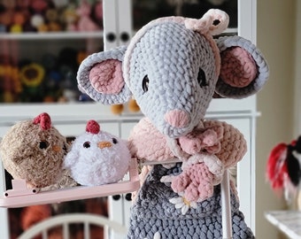 Amigurumi Crochet Pattern - Miss Maisie Mouse - Mouse - Amigurumi - Cute - Cuddly - Baby - Adorable - Snuggler - Lovey- Heirloom