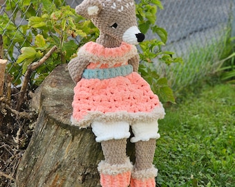 Amigurumi Deer Crochet Pattern: Lil Doe Dahlia, Heirloom Snuggler (PDFPATTERN)