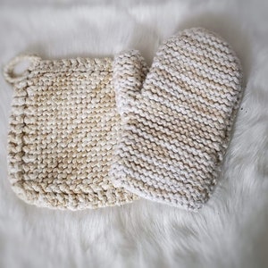 Knit Pattern Kitchen Knits Mommy and Me 100% Cotton Oven Mitt image 4