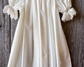 Heirloom Smocked Dress - Ivory and Lace - Easter, Flower Girl Dress, First  Communion, Wedding, Portrait, Christmas, Vintage Style IVY195 *E - Etsy