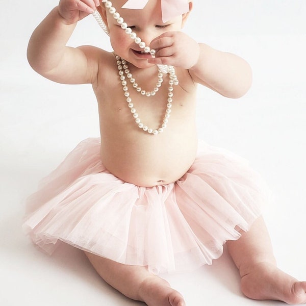 Tutu bébé BLUSH, jupe en tulle blush pour tout-petit ! Tutu rose layette, tutu rose fille, jupe rose poudré pour toute-petite fille ! Fête d'anniversaire blush 1er anniversaire fille