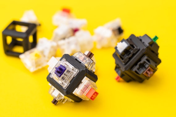 yellow fidget cube