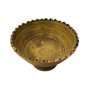 Tamegroute Green Zig Zag Fruit Bowl: Moroccan Ceramic Decor with Copper Rim