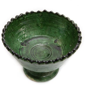 Tamegroute Green Zig Zag Fruit Bowl – Moroccan Green Ceramic Decor, Boho Style, Centerpiece, Unique Gift
